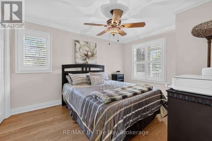 105 Meadow Lane — photo 10 of 27