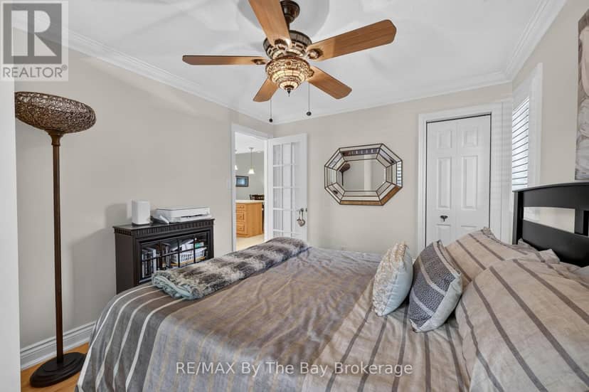 105 Meadow Lane — photo 11 of 27