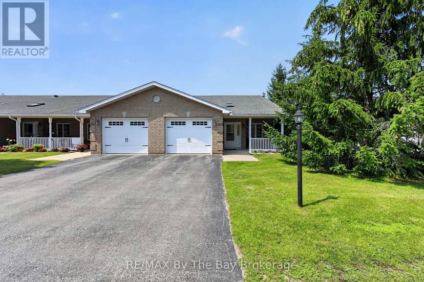 105 Meadow Lane — photo 2 of 27