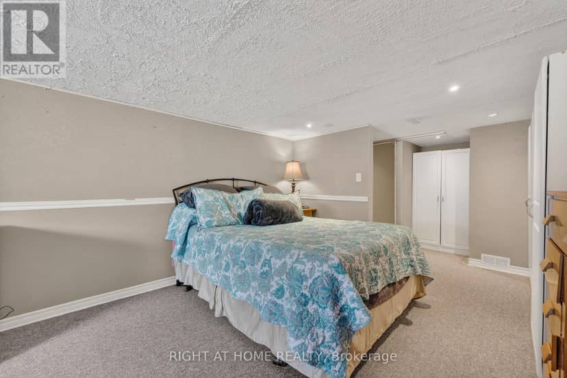 246 Calford Street — photo 28 of 40