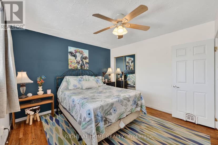 246 Calford Street — photo 31 of 40