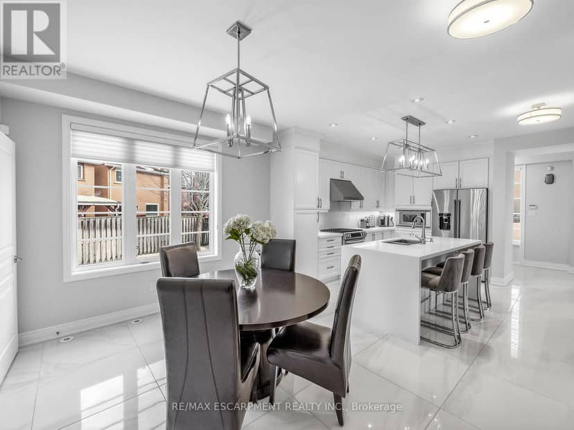 131 Robert Speck Parkway — photo 15 of 33