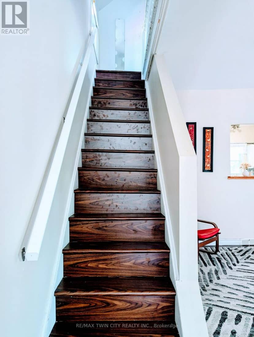 81 Grey Street — photo 14 of 30