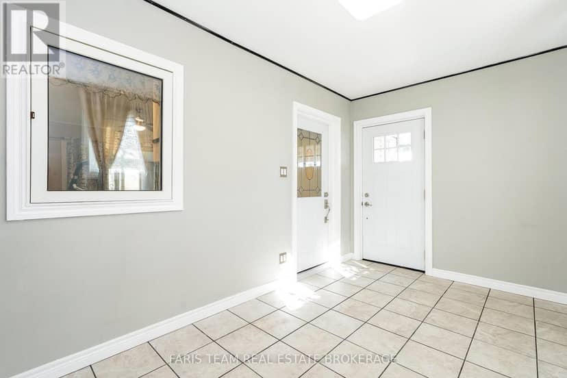 13 Sunrise Circle, Bradford West Gwillimbury, photo 6