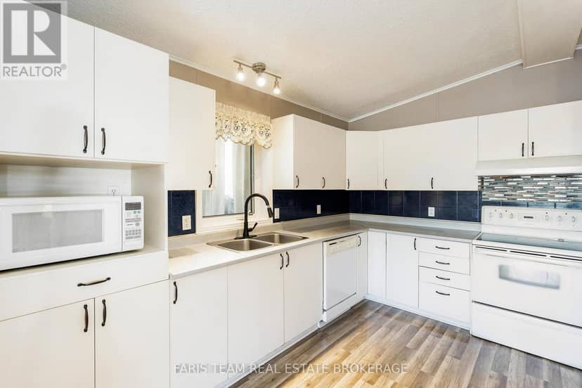 13 Sunrise Circle, Bradford West Gwillimbury, photo 8