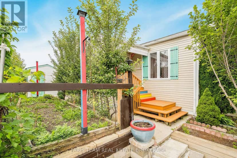13 Sunrise Circle, Bradford West Gwillimbury, photo 4