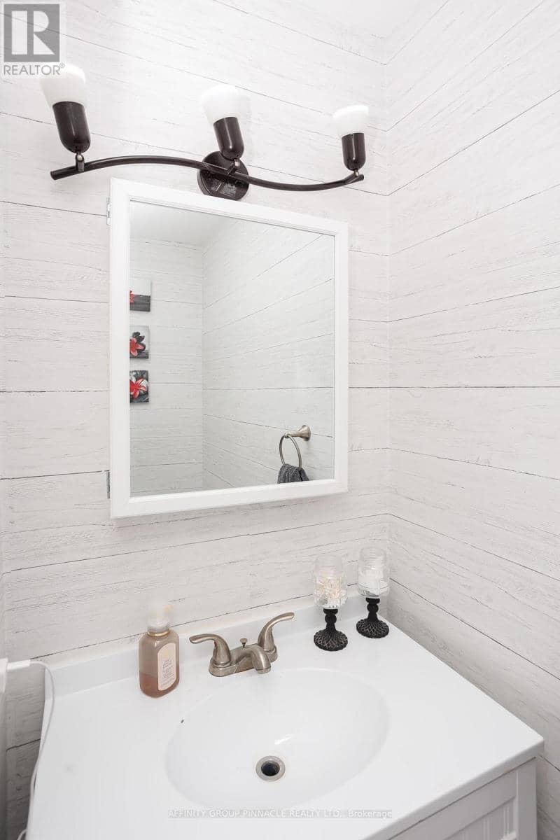 53 Birch Court — photo 10 of 33