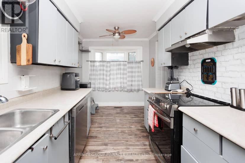 53 Birch Court — photo 8 of 33