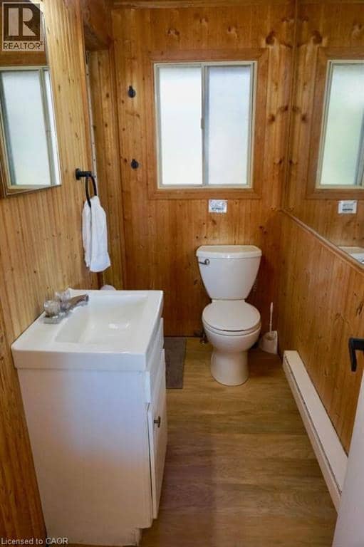 1536 TINY BEACHES Road N — photo 15 of 20
