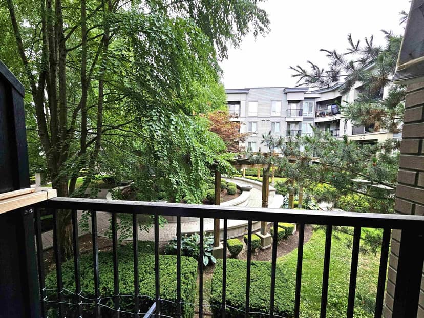 220 13321 102A AVENUE, Surrey, photo 6
