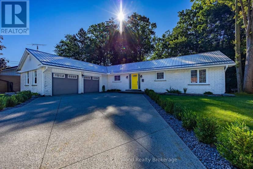 6 Highland Drive — photo 1 of 35