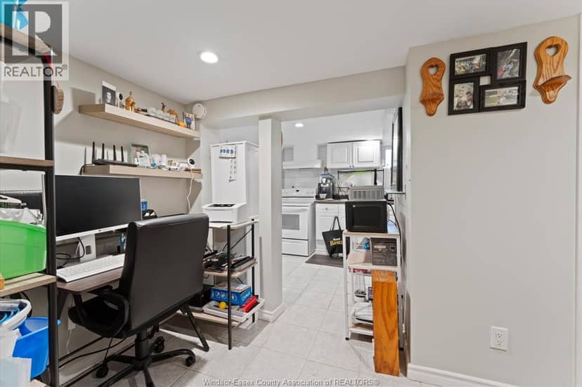 1564 Langlois Avenue — photo 32 of 40