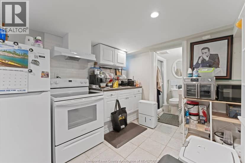 1564 Langlois Avenue — photo 35 of 40