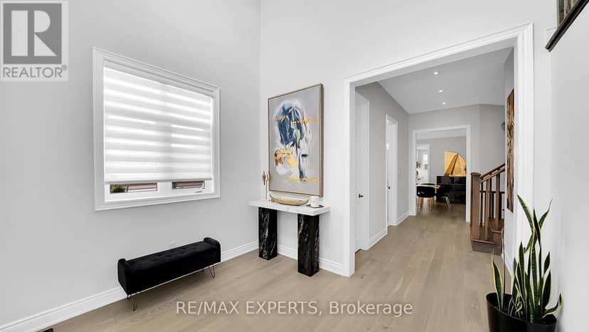 89 Rosshaven Crescent — photo 3 of 40