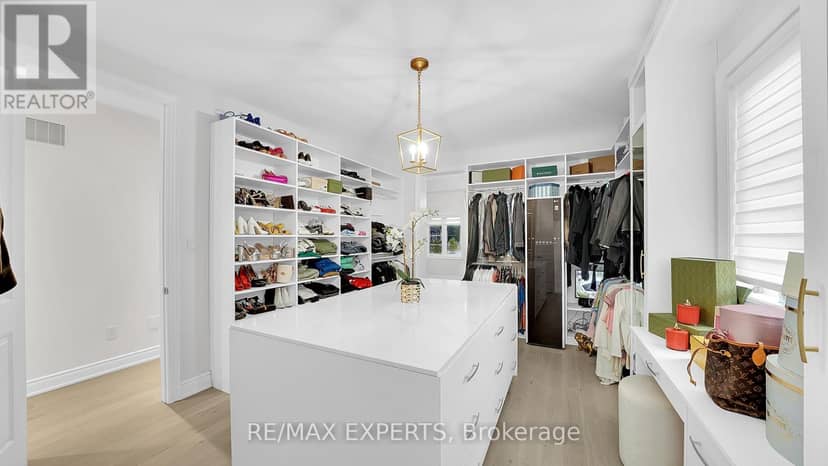 89 Rosshaven Crescent — photo 32 of 40