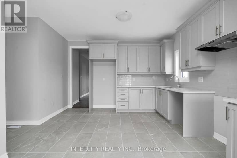 TH 26 - Blk 6 Sunbird Way — photo 16 of 40
