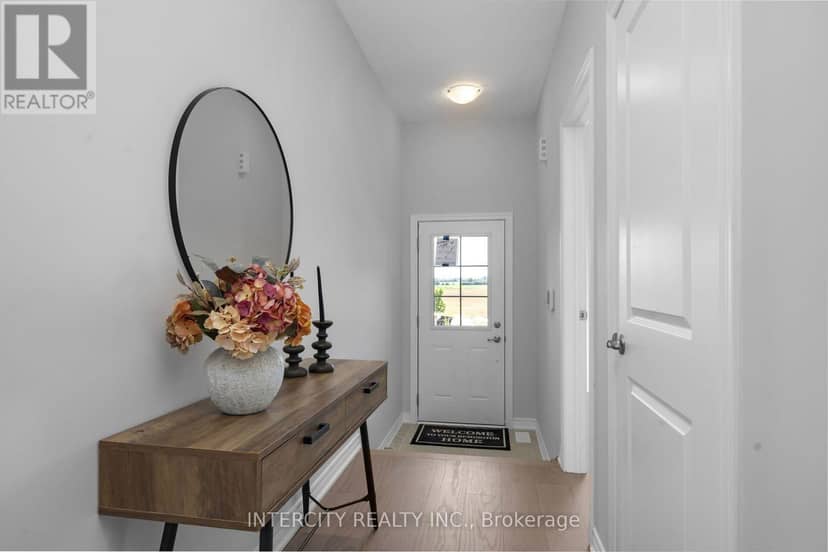TH 26 - Blk 6 Sunbird Way, Halton Hills, photo 6