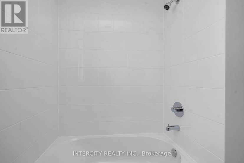 TH 26 - Blk 6 Sunbird Way — photo 37 of 40