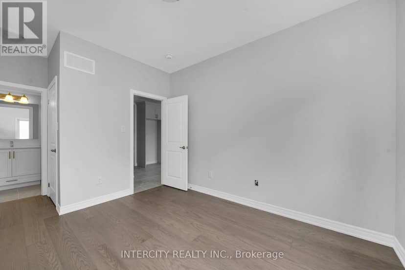 TH 26 - Blk 6 Sunbird Way — photo 27 of 40