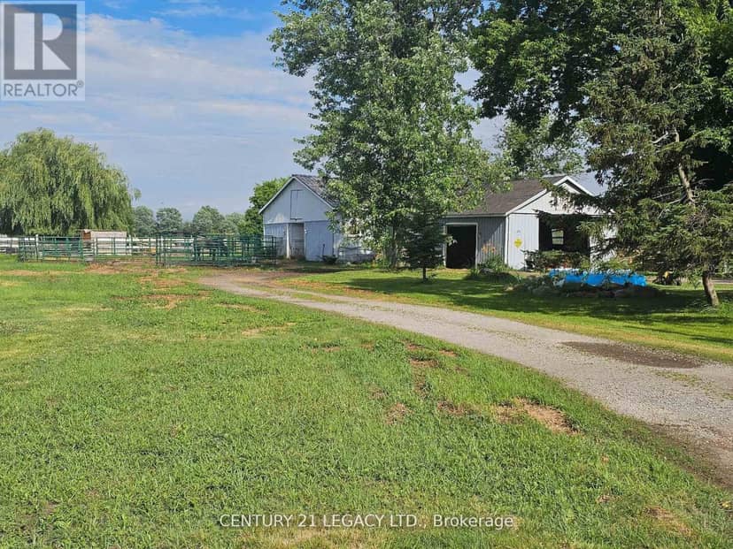 2569 Bertie Road — photo 4 of 10