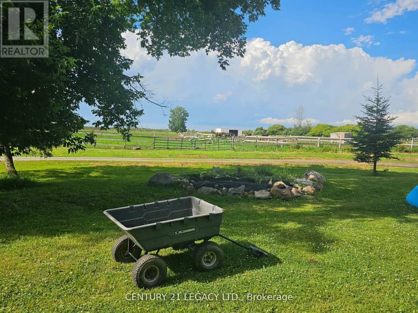 2569 Bertie Road — photo 9 of 10