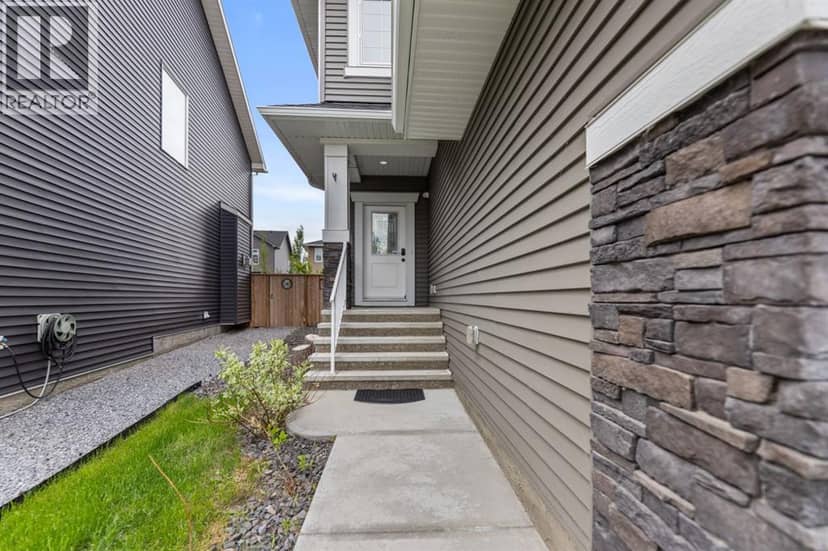265 Sandpiper Boulevard, Chestermere, photo 3