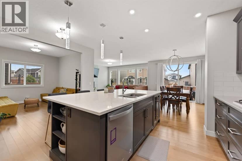 265 Sandpiper Boulevard — photo 15 of 33