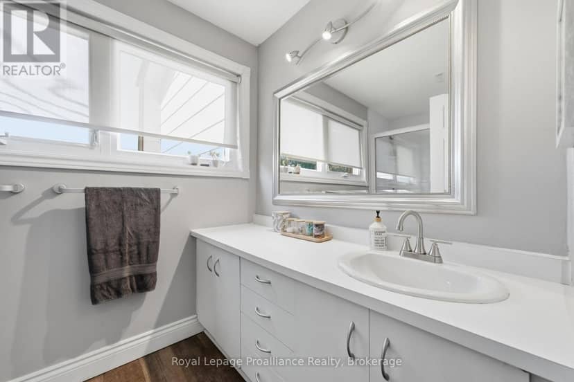 1698 Foxboro-Stirling Road — photo 33 of 40