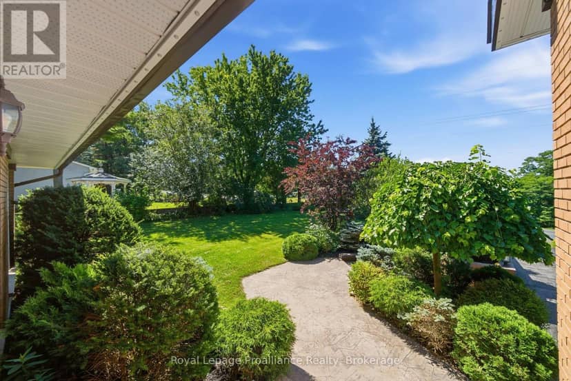 1698 Foxboro-Stirling Road — photo 7 of 40