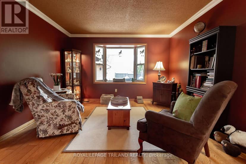 419 McNay Place — photo 8 of 40