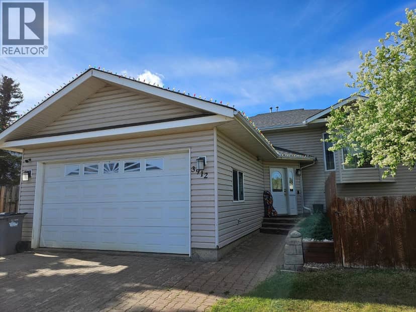3912 COTTONWOOD ROAD, Fort Nelson