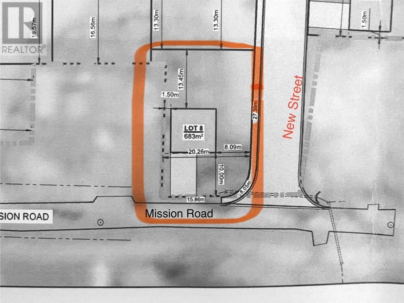 11 Mission Road — photo 1 of 2