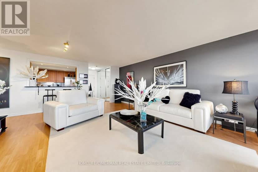 3302 - 5 Concorde Place — photo 10 of 40