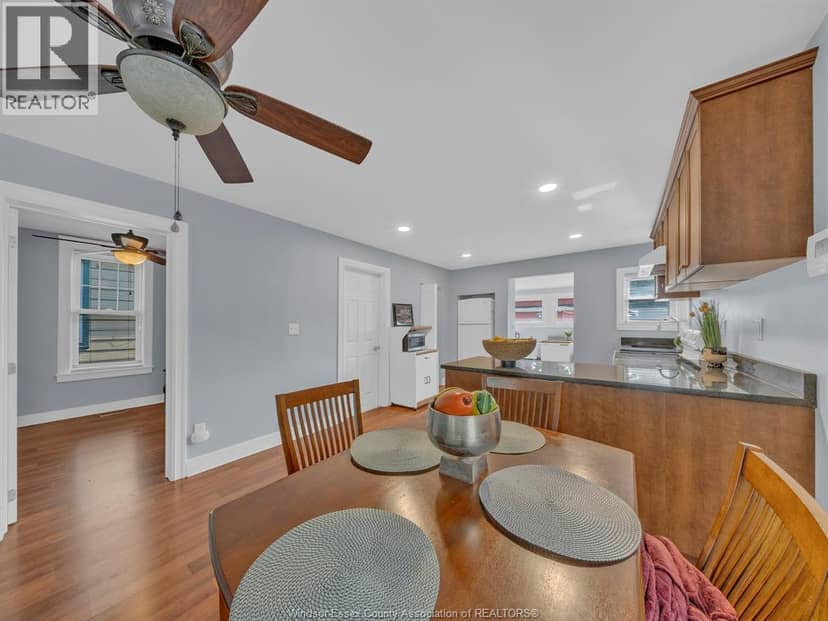 489 McKay Avenue — photo 20 of 40