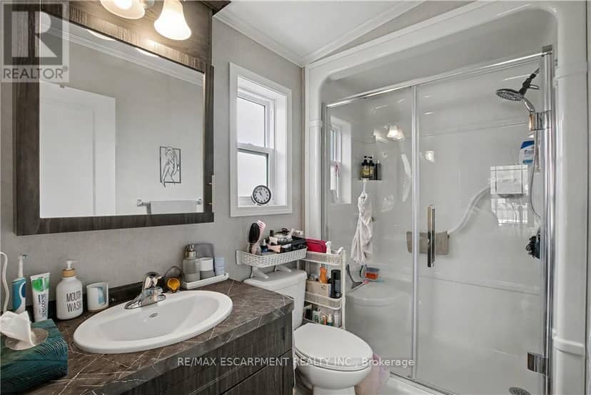 16 - 1429 Sheffield Road — photo 11 of 40