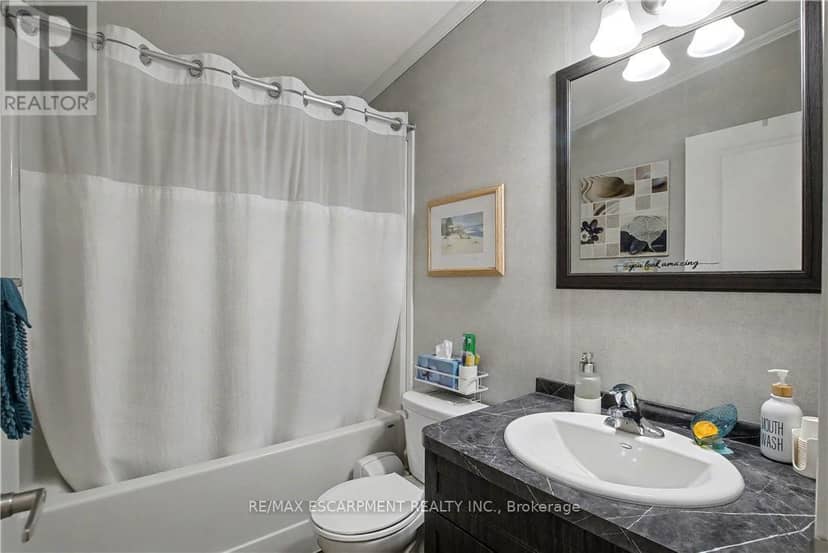 16 - 1429 Sheffield Road — photo 24 of 40