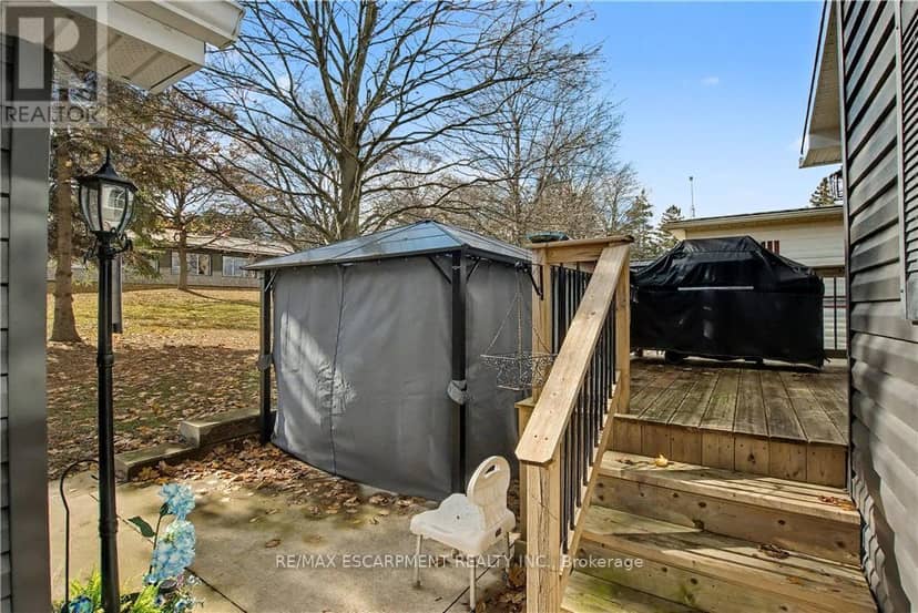 16 - 1429 Sheffield Road — photo 29 of 40