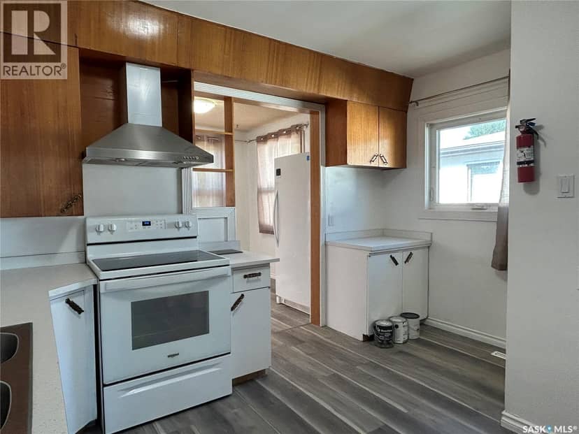 1706 2nd STREET, Estevan, photo 7
