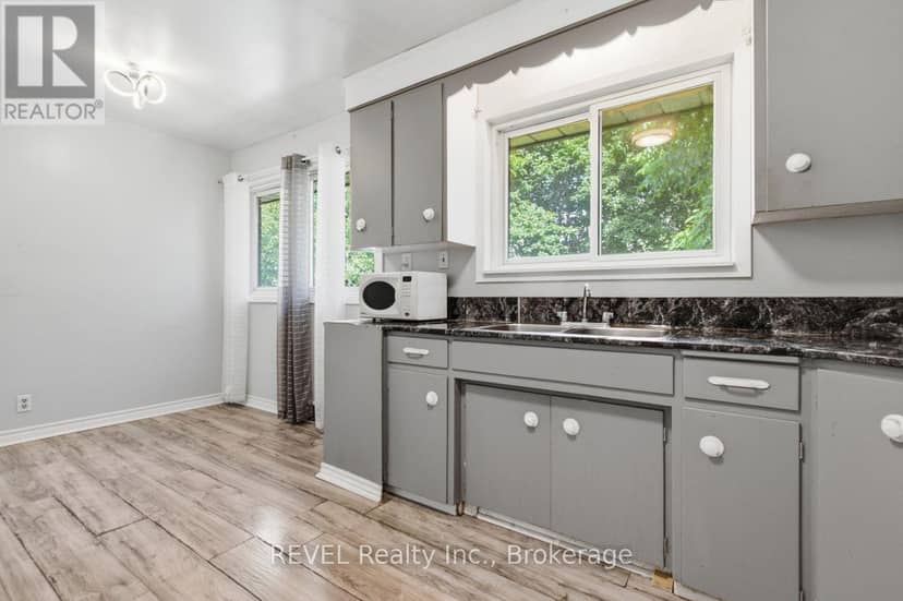 3664 Arlington Avenue, Niagara Falls, photo 8
