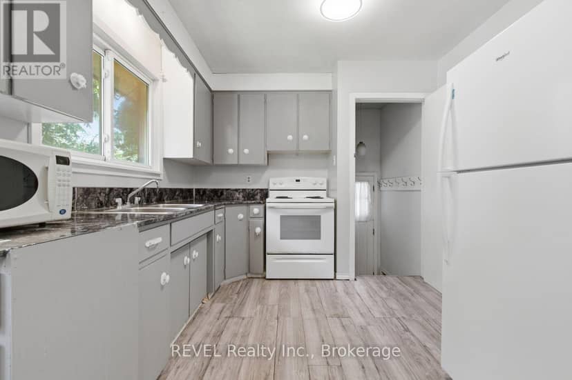 3664 Arlington Avenue, Niagara Falls, photo 7