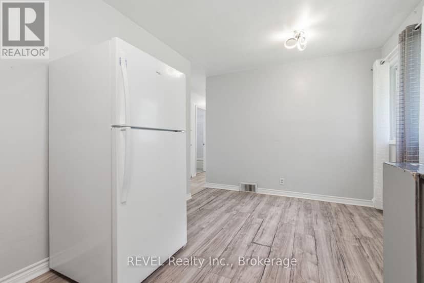 3664 Arlington Avenue — photo 9 of 24