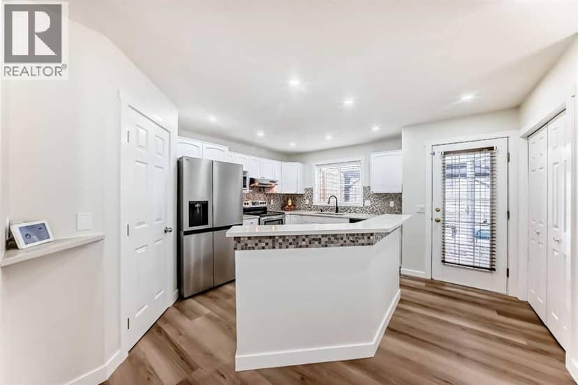 170 Country Hills Heights, Calgary, photo 5