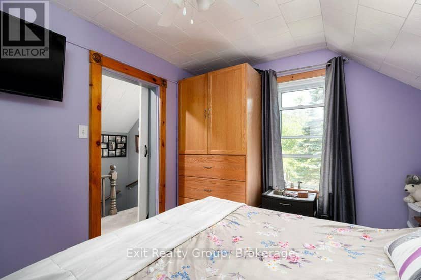 455 Minnie Avenue — photo 14 of 35