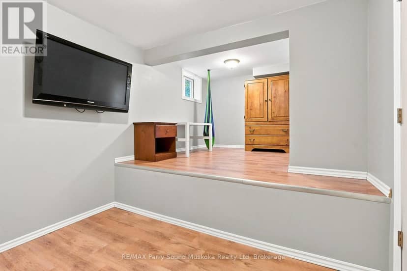 9 Desmasdons Road — photo 29 of 40