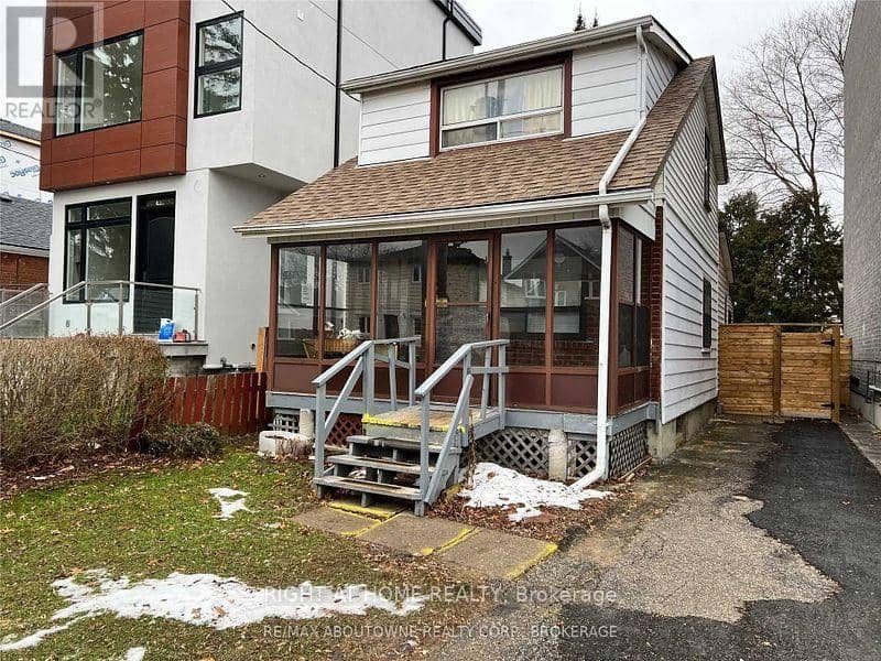 76 Greendale Avenue — photo 9 of 9