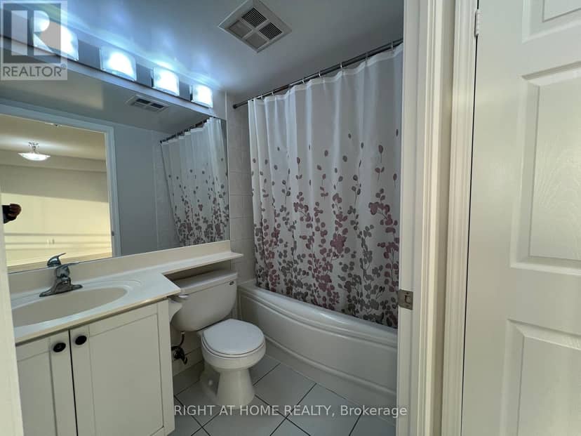 1808 - 55 Strathaven Drive — photo 16 of 34