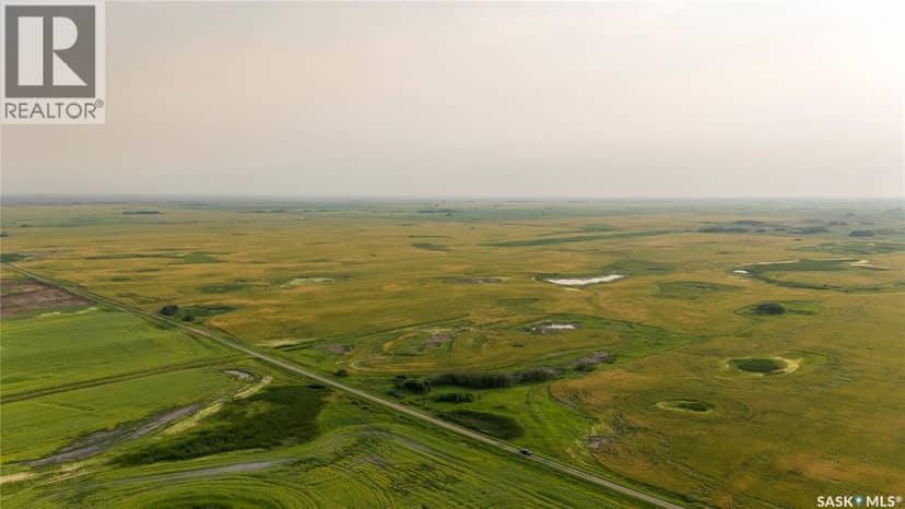 1,033 Acres - Frobisher - Rm's 3 & 4 — photo 12 of 40