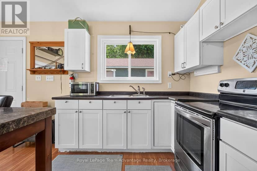 9 - 7 Silver Point Road — photo 17 of 40