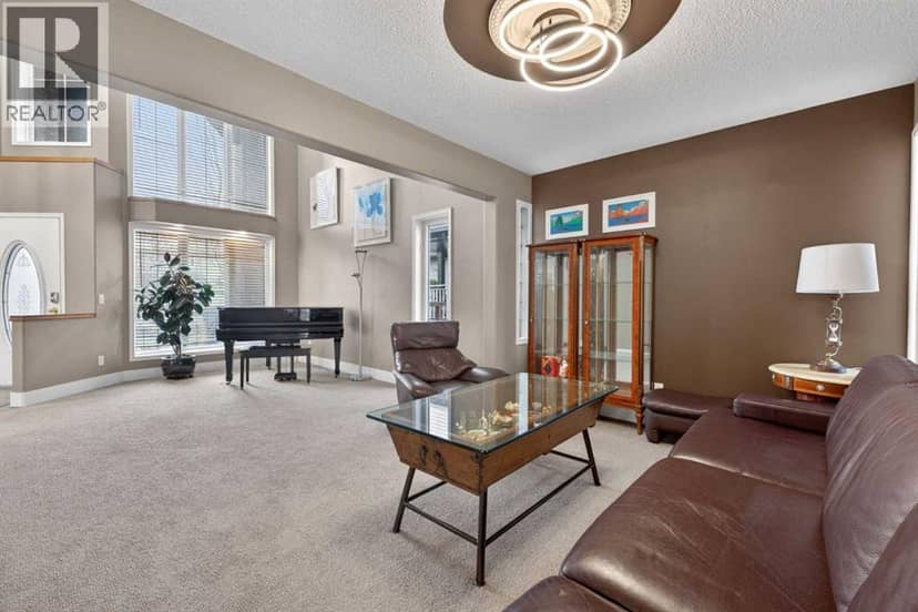 111 Valley Ponds Crescent NW — photo 13 of 40