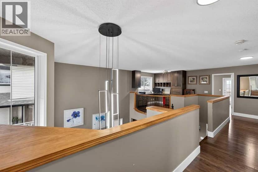 111 Valley Ponds Crescent NW — photo 23 of 40